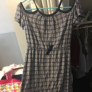 4/10$ Kids old navy maxi dress